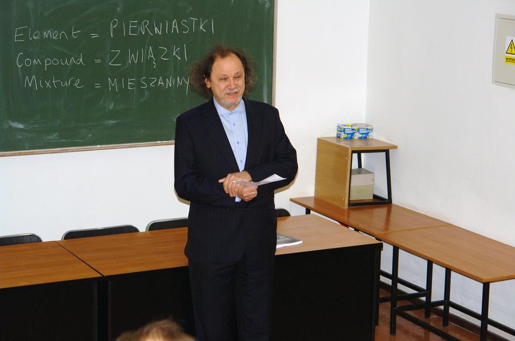 Profesor Duch z propozycją pracy w ministerstwie