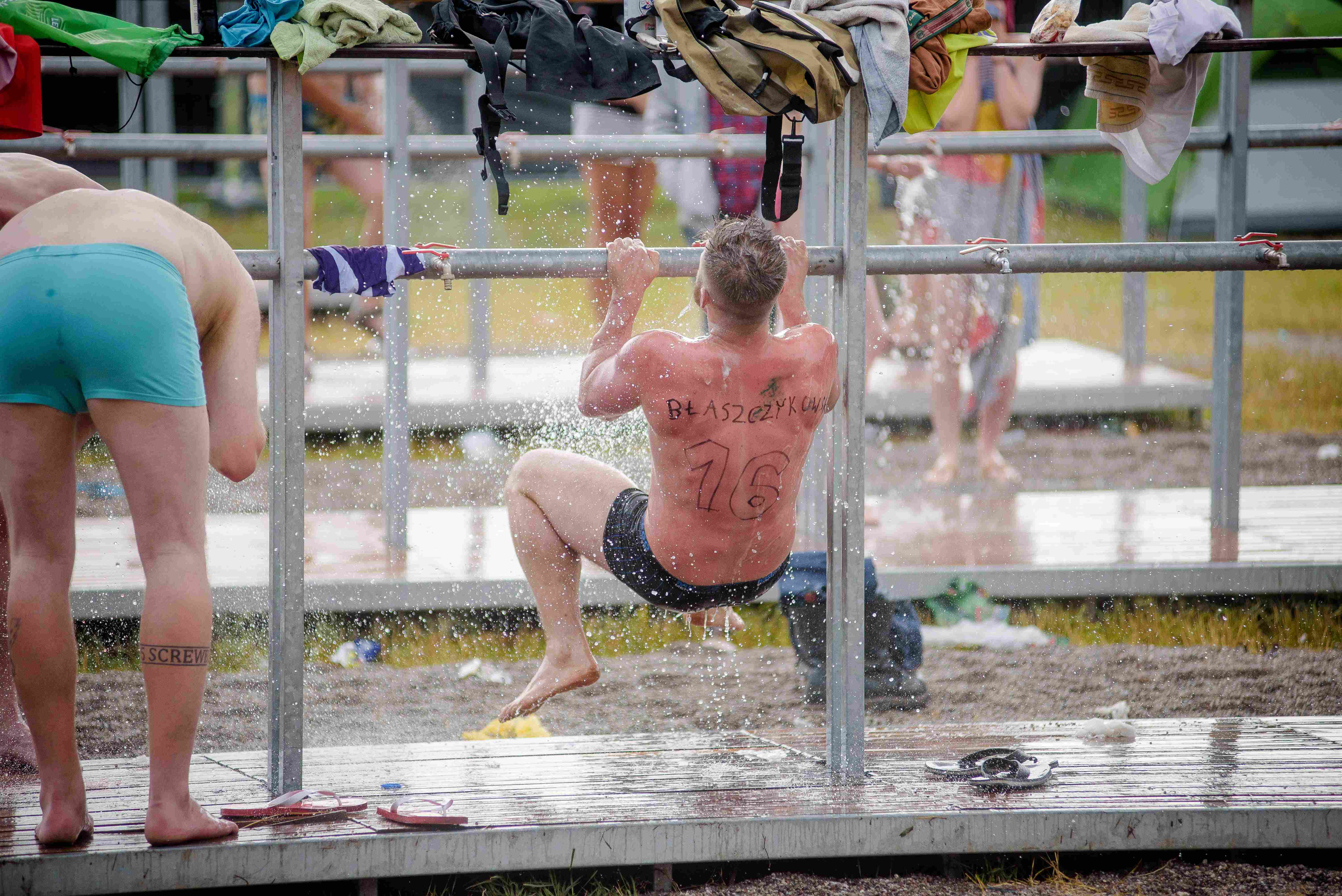 Barwna codzienność Przystanku Woodstock