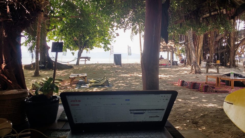 Cyfrowi Nomadzi, czyli jak pracować w ciepłych krajach