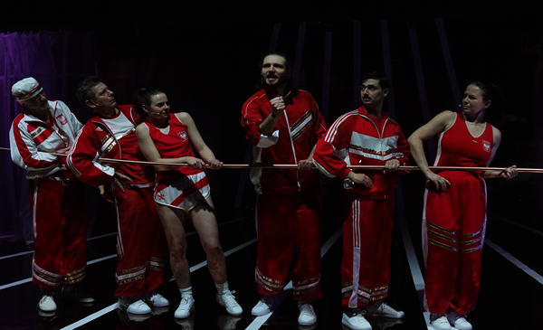 Odcienie zwycięstwa i&nbsp;porażki – „Królowa sportu” w&nbsp;Teatrze Horzycy