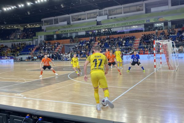 FC Toruń lepszy w&nbsp;derbach